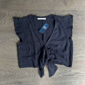 🆕Abercrombie & Fitch Tie-Front Ruffle Sleeve Top